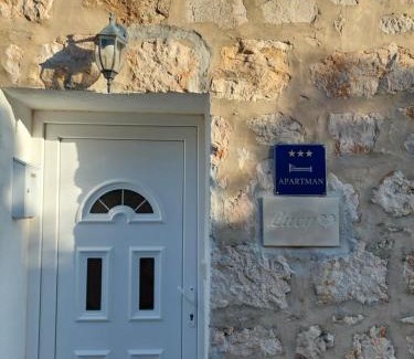 Bol Apartamento | Lucy seafront apartment