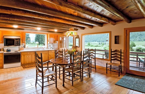 Pagosa Springs Cabina | Ludwig Cabin - Weminuche Wilderness Ranch - sleeps 8