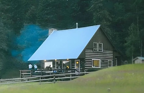 Pagosa Springs Cabina | Ludwig Cabin - Weminuche Wilderness Ranch - sleeps 8