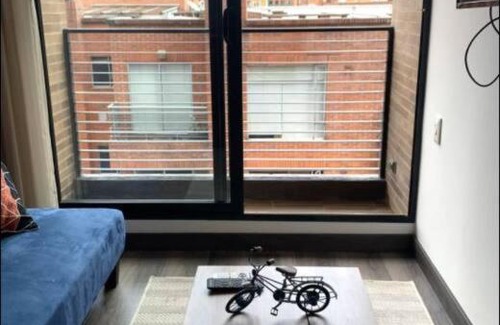 Chico Norte III Apartamento | LUJOSO APTO EN LA 93 CON BALCÓN