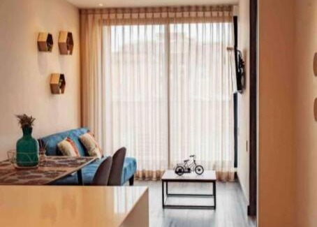 Chico Norte III Apartamento | LUJOSO APTO EN LA 93 CON BALCÓN