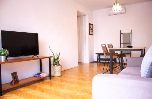Villa Urquiza Apartamento | Lujoso y Amplio! Terraza y Garage! Exclusivo!