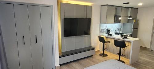 Tegucigalpa Apartamento | Lujoso y Cómodo Apartamento en Distrito Artemisa