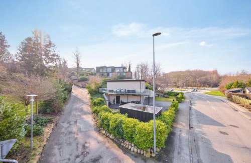 Hojbjerg Apartamento | Luksus Lejlighed i Højbjerg m gratis parkering