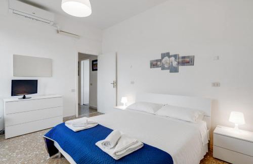 San Jacopino Apartamento | Lulli Cozy Apartment with Balcony