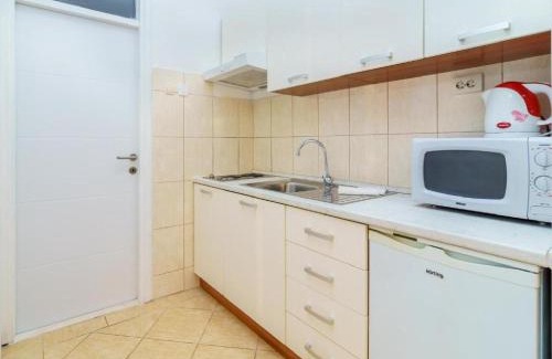 Lumbarda Apartamento | Lumbarda Resort Apartments - Standard One-Bedroom Apartment F11