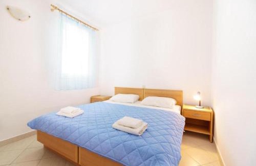 Lumbarda Apartamento | Lumbarda Resort Apartments - Standard One-Bedroom Apartment F11