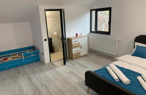Lupeni Casa | Lumea Copiilor Karina&Adelin Lupeni
