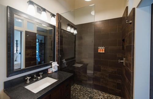 Makawao Cabina | Lumeria Maui, Educational Retreat Center