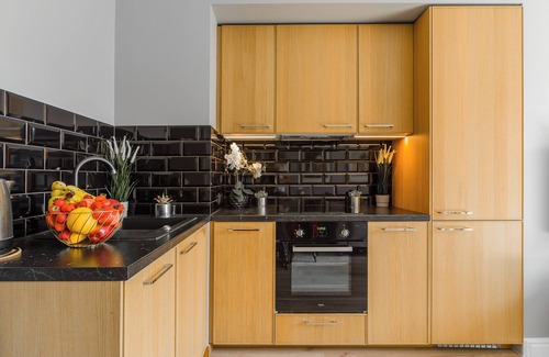 Wola Apartamento | Lumina apartment with balcony Warsaw