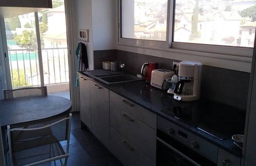 Carnot Apartamento | Lumineux Appartement Moderne à 10 Minutes de la Croisette Idéal Pour un Couple