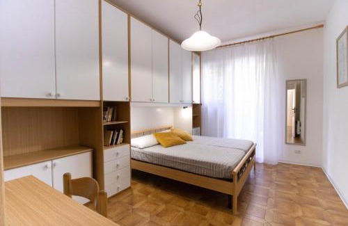 San Bartolomeo al Mare Apartamento | Luminoso appartamento con ampia terrazza