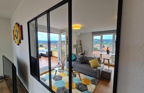 Renedo Apartamento | Luminoso apartamento con gran terraza
