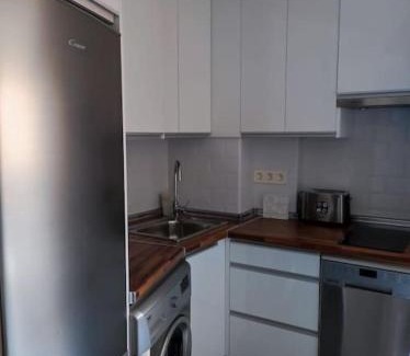 Capuchinos Apartamento | Luminoso apartamento con garaje en el centro