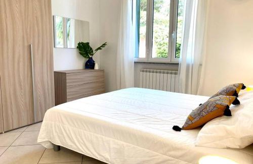 Borgio Verezzi Apartamento | Luminoso Bilocale con Balcone a Borgio Verezzi