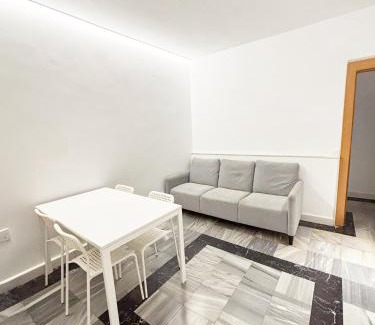 Ventas Apartamento | Luminoso, muy amplio, buena zona