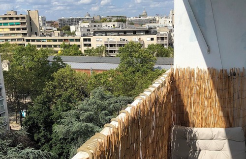Quartier de la Maison-Blanche Apartamento | Luminous Family-friendly 4-6 People Apartment in Paris Centre With Pantheon View