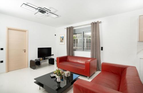 Porto Rafti Apartamento | Luna Apartment by A&D Properties