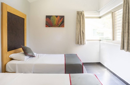 San Isidro Mazatepec Hotel | Collection O Luna Aqua Villas,Tala,Rio Escondido