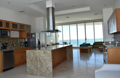 Puerto Peñasco Condominio | Luna Blanca by Kivoya
