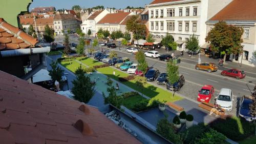 Sopron Apartamento | LUNA City Apartman
