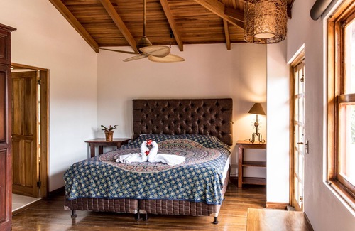 Ciudad Cariari Cama Y Desayuno | Luna Inn B&B