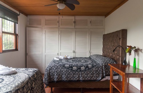 Ciudad Cariari Cama Y Desayuno | Luna Inn B&B