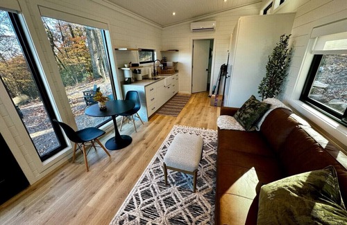 Womelsdorf Casa | Luna Lookout with hot tub