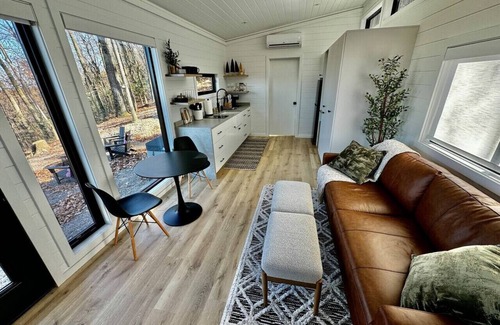 Womelsdorf Casa | Luna Lookout with hot tub