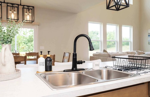 Walton Casa | Lunar Haven – Gorgeous 5 BDR