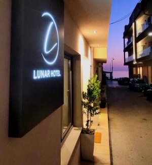 Hersonissos Centre Hotel | Lunar Hotel Modern Boutique