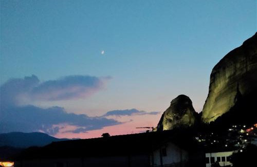 Kalambaka Apartamento | Lunar Meteorites