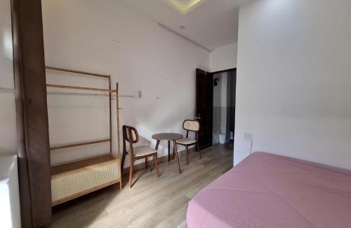 Phuong 8 Hotel | Lunaria Maison - Tan Dinh Corner