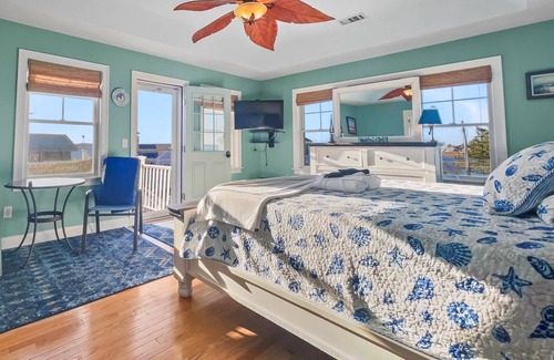 Newburyport Casa | Fall Deal! Rodeado de vistas al mar, terraza privada, suite privada, bañera de hidromasaje: Luney Dunes Penthouse