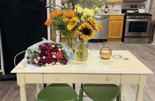 Gowanus Apartamento | Lunita Loft: Sun-filled loft in industrial Gowanus