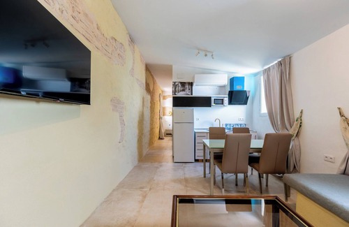 Cantillana Apartamento | Lupercila 8 - One Bedroom Apartment, Sleeps 2