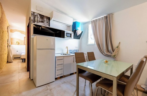 Cantillana Apartamento | Lupercila 8 - One Bedroom Apartment, Sleeps 2