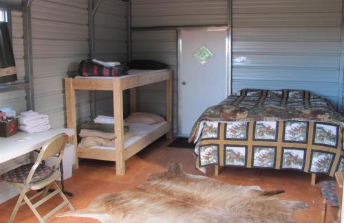 Monticello Casa | Lupine Cabin, Glamour Camping, Stunning Skies and Sunrise Views