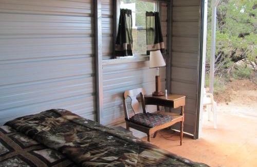 Monticello Casa | Lupine Cabin, Glamour Camping, Stunning Skies and Sunrise Views