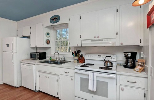 Prosperity Casa | Lure & Leisure Lakehouse | Lake Murray 3BR 2BA