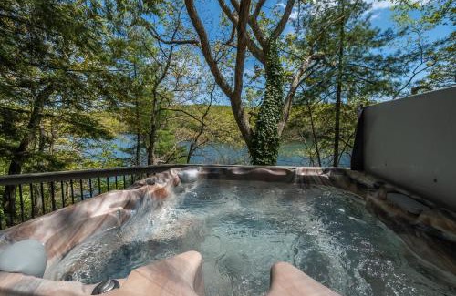 Swanton Casa | Lured by the Lake