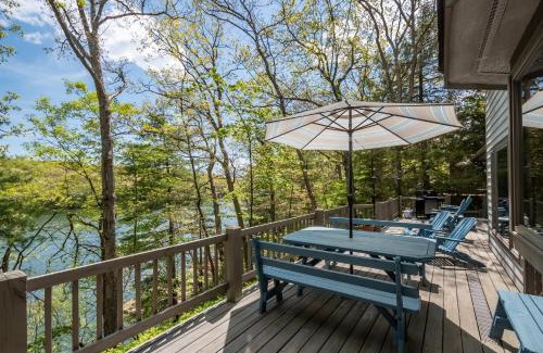 Swanton Casa | Lured by the Lake