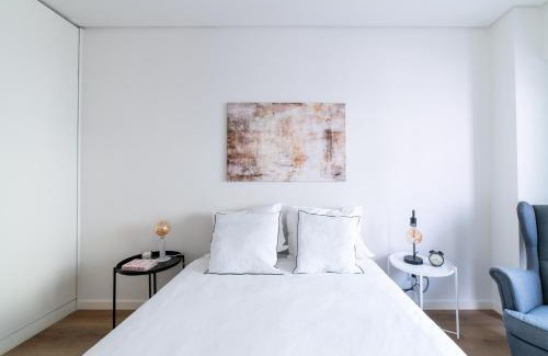 Santo Amaro Apartamento | Lusíadas 53 2ºD - Beautiful two-bedroom apartment