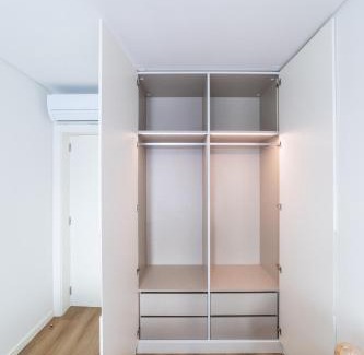 Santo Amaro Apartamento | Lusíadas 53 2ºD - Beautiful two-bedroom apartment