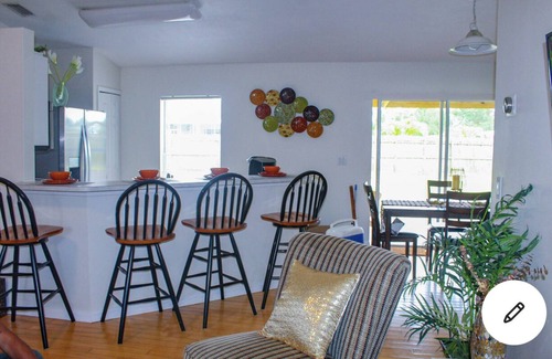 Port Malabar Casa | Luscious Comfort!! Florida Home