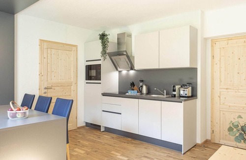 Eisenerz Apartamento | Lujoso apartamento en Estiria con jacuzzi