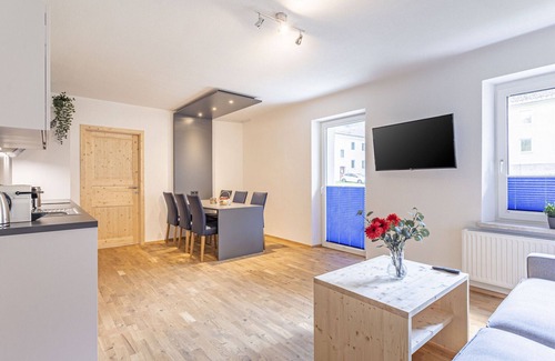 Eisenerz Apartamento | Lush Apartment in Styria With Whirlpool