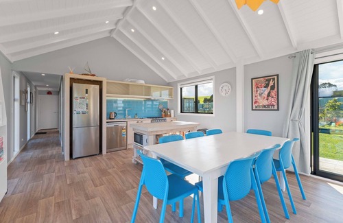 Pukawa Casa | Lush Escape - Lake Taupo Holiday Home