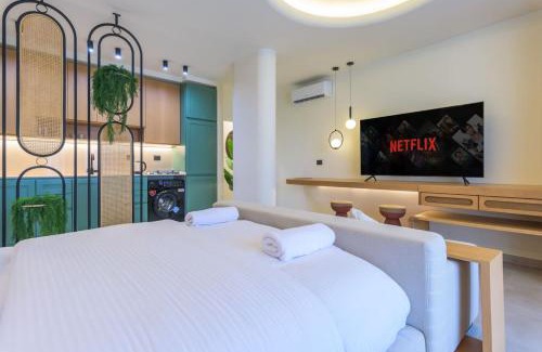 Batroun Apartamento | Lush Studio in Bahsa, Batroun