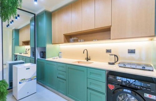 Batroun Apartamento | Lush Studio in Bahsa, Batroun
